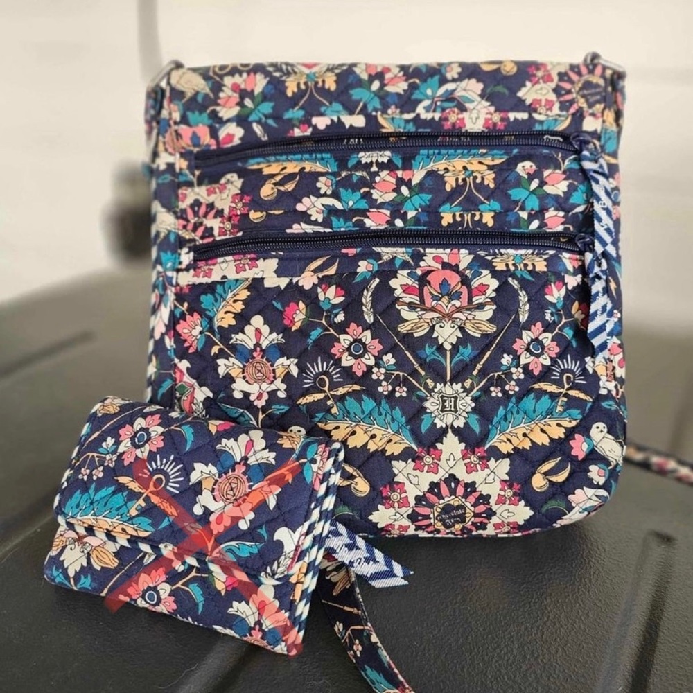 Vera Bradley Home to Hogwarts Harry Potter Crossbody Bag